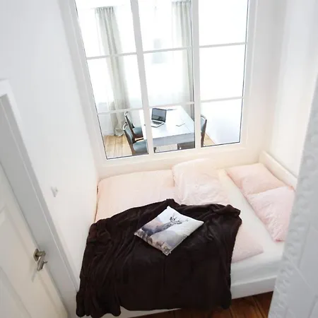 Apartment Historic Place *